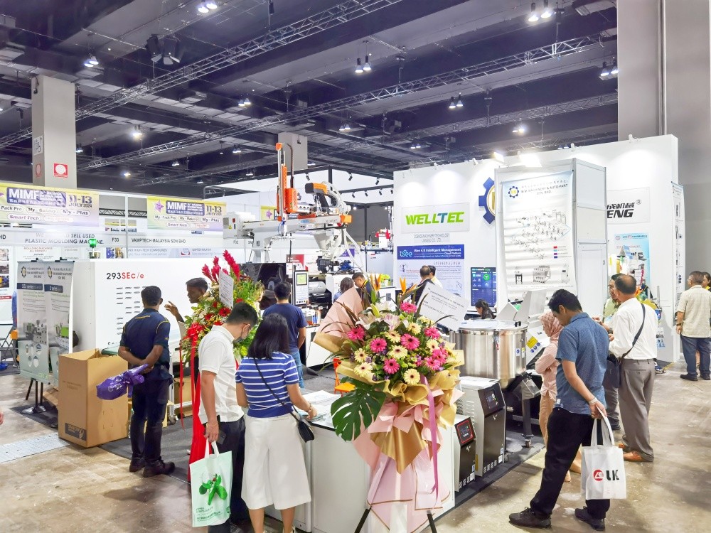   實(shí)力出圈！華大機(jī)械攜高速機(jī)解決方案亮相馬來(lái)西亞展會(huì)